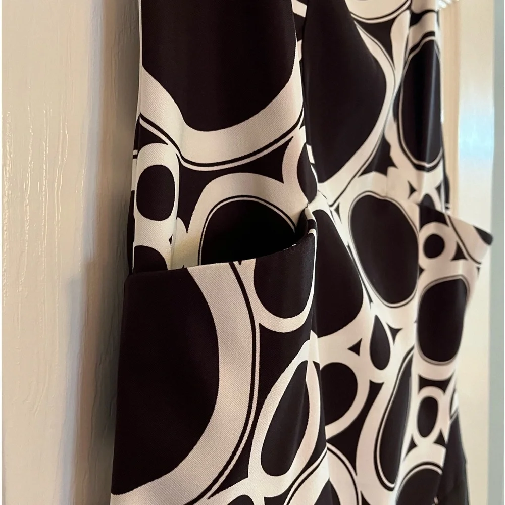 AGB/women’s 6P, brown and cream color - Picture 2 of 5